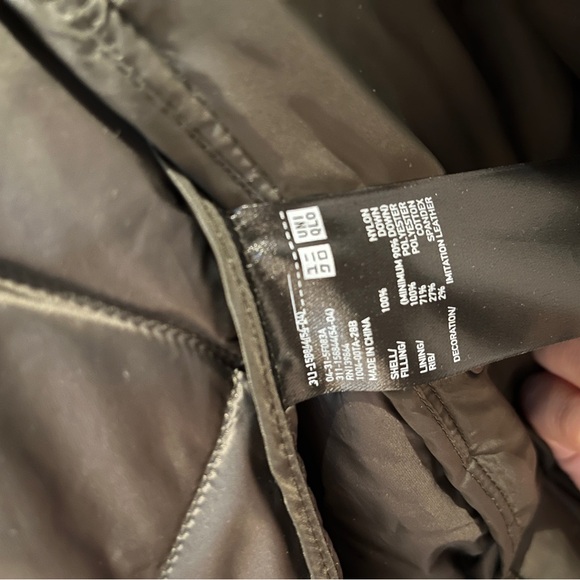 Uniqlo quilted down bomber jacket - Picture 4 of 4